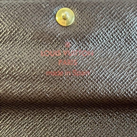 Auth Louis Vuitton Damier Ebene Sarah Long Wallet - Picture 5 of 16
